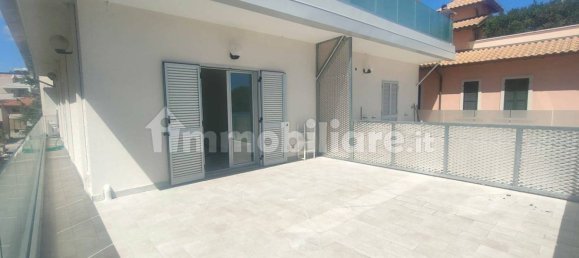 Квартира с 2 спальнями в Торторето, Италия № 309609 2