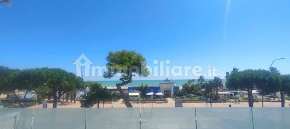 Квартира с 2 спальнями в Торторето, Италия № 309609 8