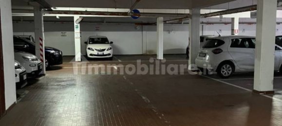Garagem em Bologna, Italy 21 m² N.º 300226 2
