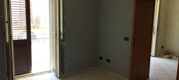 2 bedrooms Apartment in Palermo, Italy No. 271013 9