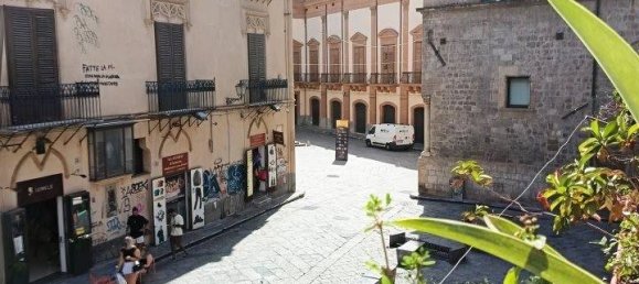 2 bedrooms Apartment in Palermo, Italy No. 271013 28