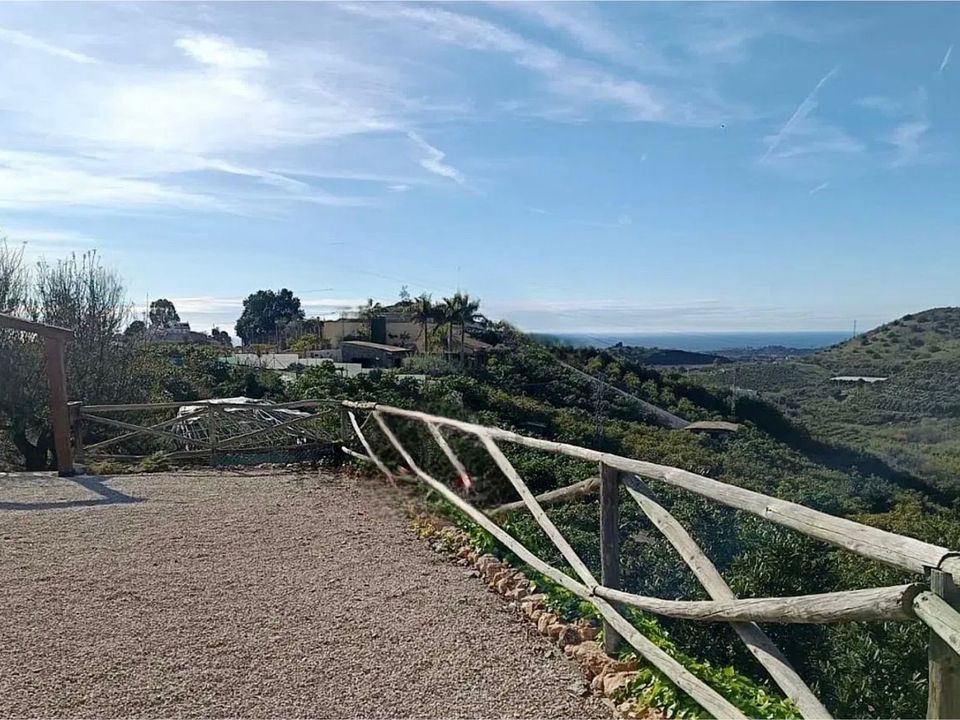 3 Schlafzimmer Haus in Almayate Bajo, Spain, Nr. 275479