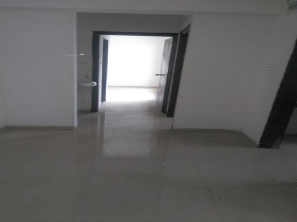 2 bedrooms House in Mumbai, India No. 4165