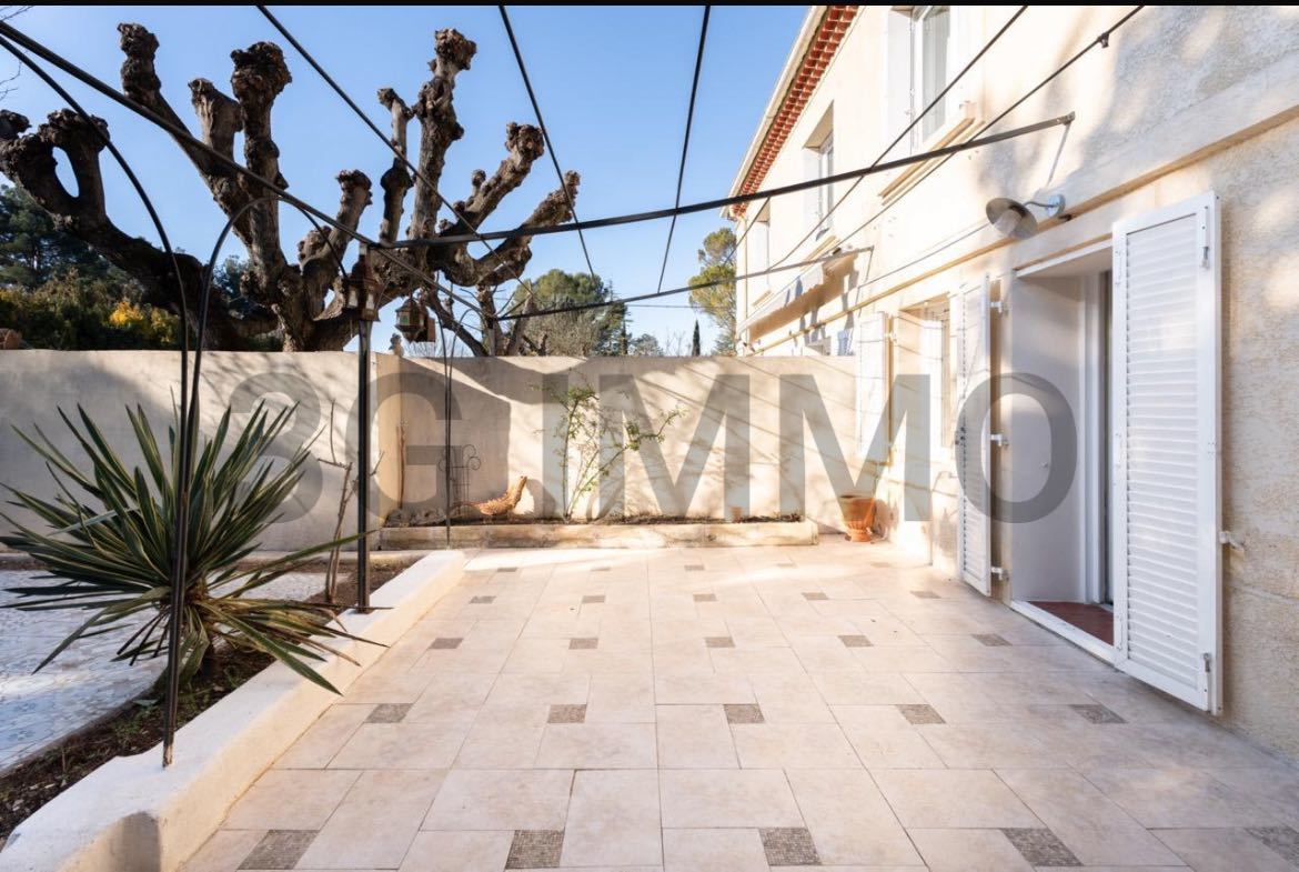 1 bedroom Apartment in Aix-en-Provence, France No. 208524