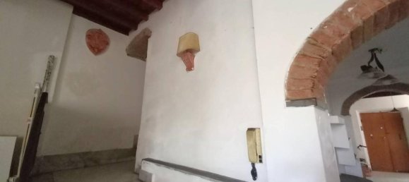 6 rooms House in Florence, Italy No. 38070 31