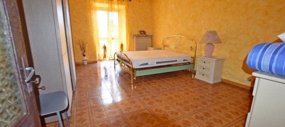 4-Zimmer Haus in Niella Tanaro, Italy, Nr. 85961 24