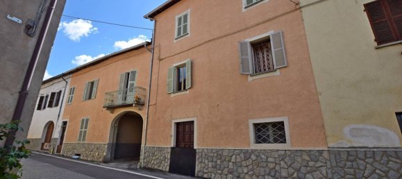4-Zimmer Haus in Niella Tanaro, Italy, Nr. 85961 36