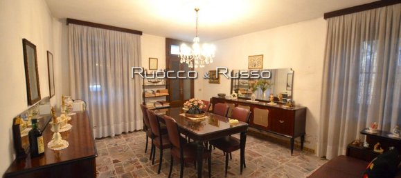 Casa de 10 divisões em Vellezzo Bellini, Italy N.º 92884 23