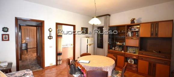 Casa de 10 divisões em Vellezzo Bellini, Italy N.º 92884 25