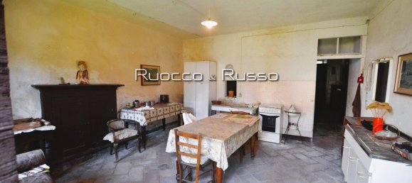 Casa de 10 divisões em Vellezzo Bellini, Italy N.º 92884 34