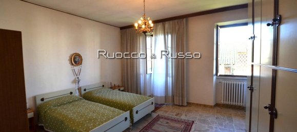 Casa de 10 divisões em Vellezzo Bellini, Italy N.º 92884 26