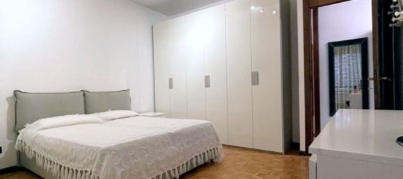 3 rooms Apartment in Padua, Italy No. 60427 8