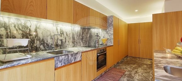 3 chambres Maison à Porto, Portugal No. 29107 8