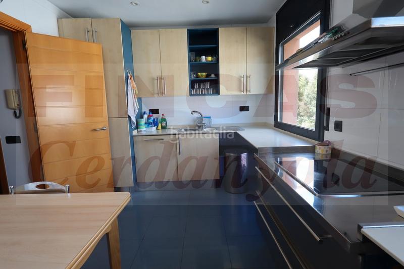 3 bedrooms Townhouse in Cerdanyola Del Valles, Spain No. 280064