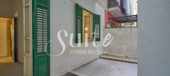 2 Schlafzimmer Wohnung in Palermo, Italy, Nr. 216277 21