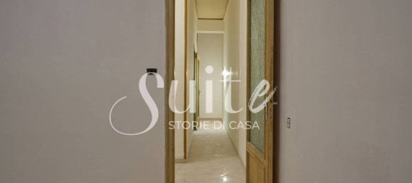 2 Schlafzimmer Wohnung in Palermo, Italy, Nr. 216277 8