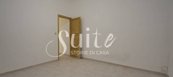 2 Schlafzimmer Wohnung in Palermo, Italy, Nr. 216277 15