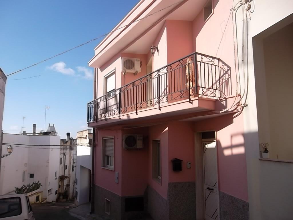 5-Zimmer Haus in Matino, Italy, Nr. 226596