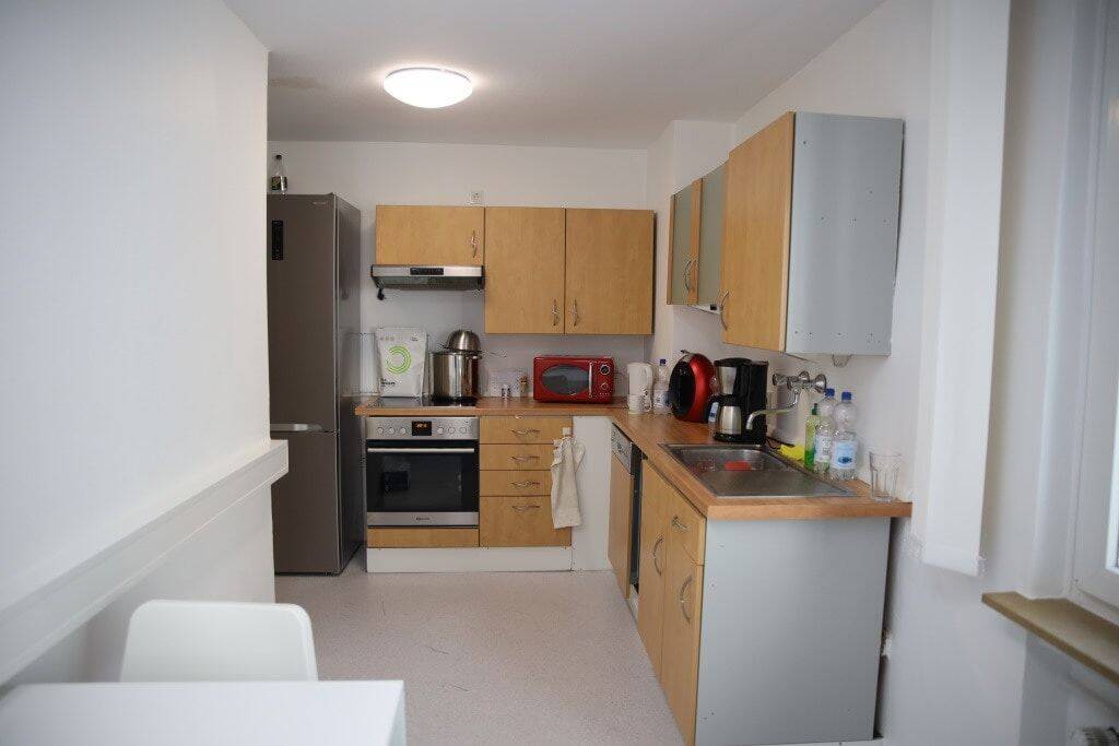 Здание с 9 комнатами в Швальм-Эдер, Германия № 278153