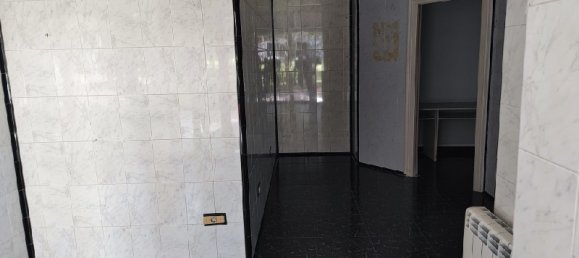 24m² Commercial property in Basque Autonomous Community, Spain No. 158747 5