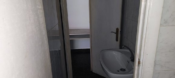 24m² Commercial property in Basque Autonomous Community, Spain No. 158747 7