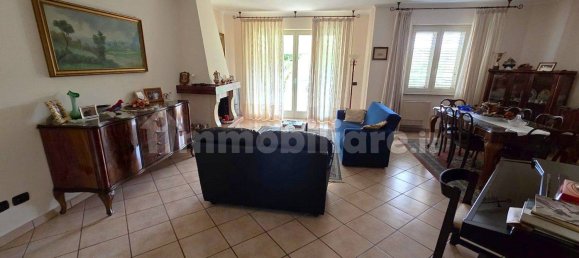 4 bedrooms Villa in Frosinone, Italy No. 282905 14