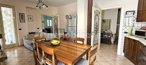 4 bedrooms Villa in Frosinone, Italy No. 282905 11
