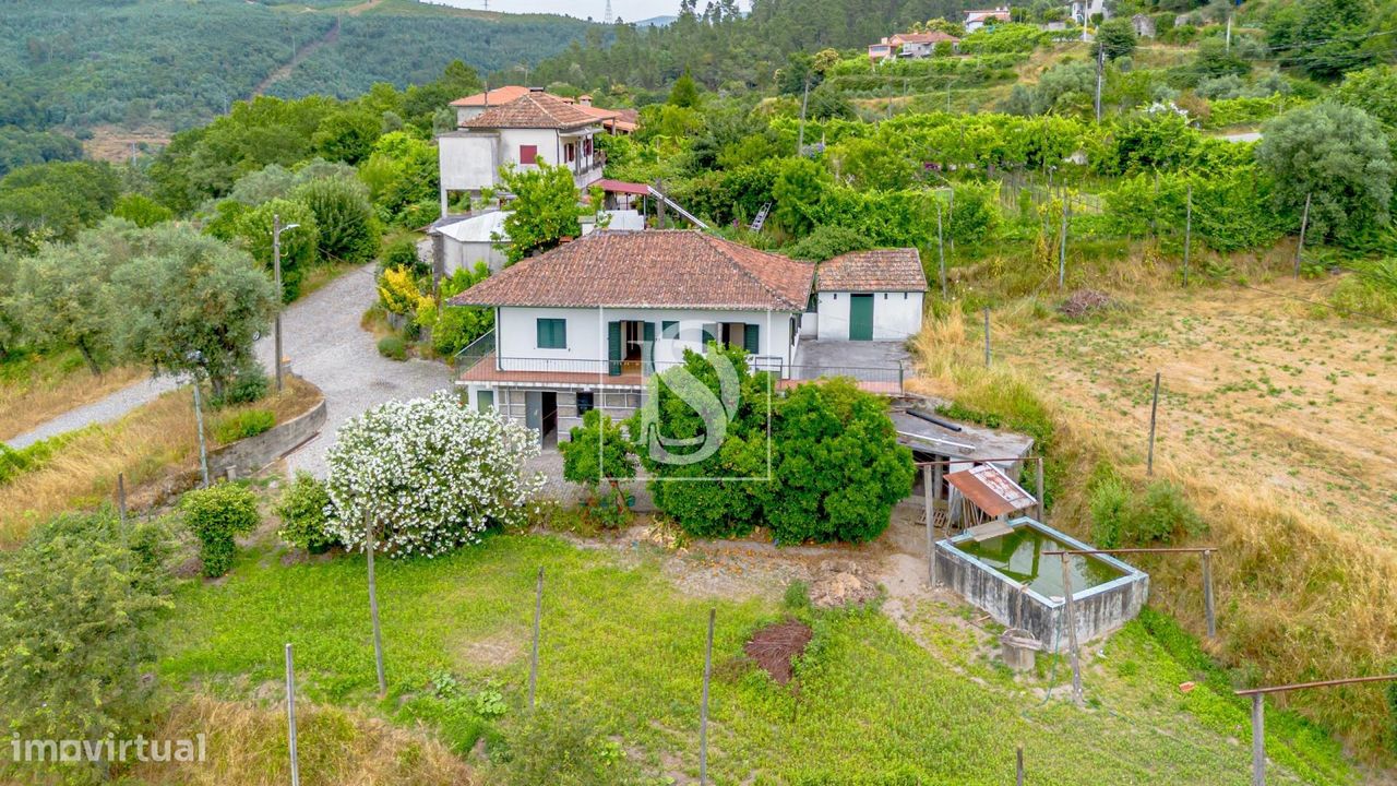 3 bedrooms House in Amarante, Portugal No. 329302