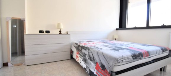 2 rooms Apartment in Verona, Italy No. 283820 5