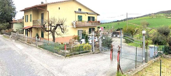 5 غرف نوم منزل في Magione, Italy رقم 338963 20