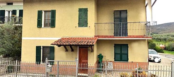 5 غرف نوم منزل في Magione, Italy رقم 338963 16