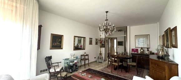 4 rooms Apartment in Pordenone, Italy No. 92454 9