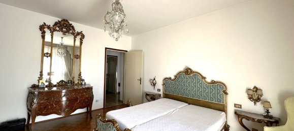 4 rooms Apartment in Pordenone, Italy No. 92454 18