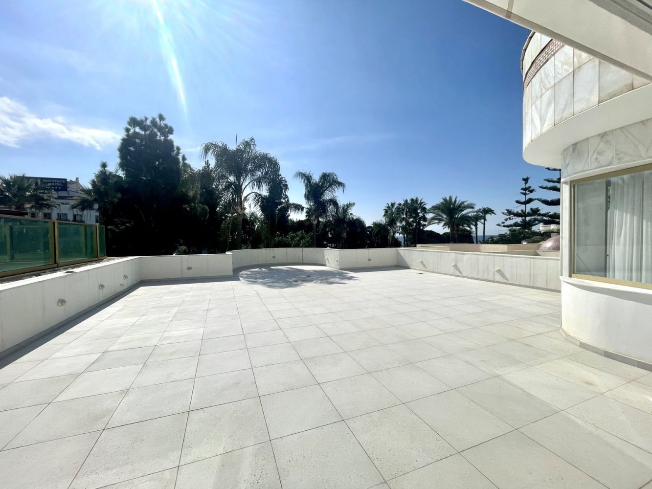 Квартира с 3 спальнями в Марбелья, Испания № 34089