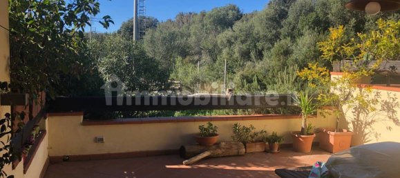 Квартира с 2 спальнями в Капальбио, Италия № 62402 13