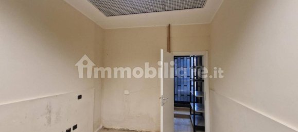 147m² Commercial property in Paternò, Italy No. 322826 12
