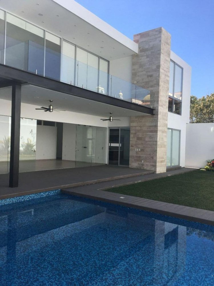 Дом с 4 спальнями в Морелос, Мексика № 170437