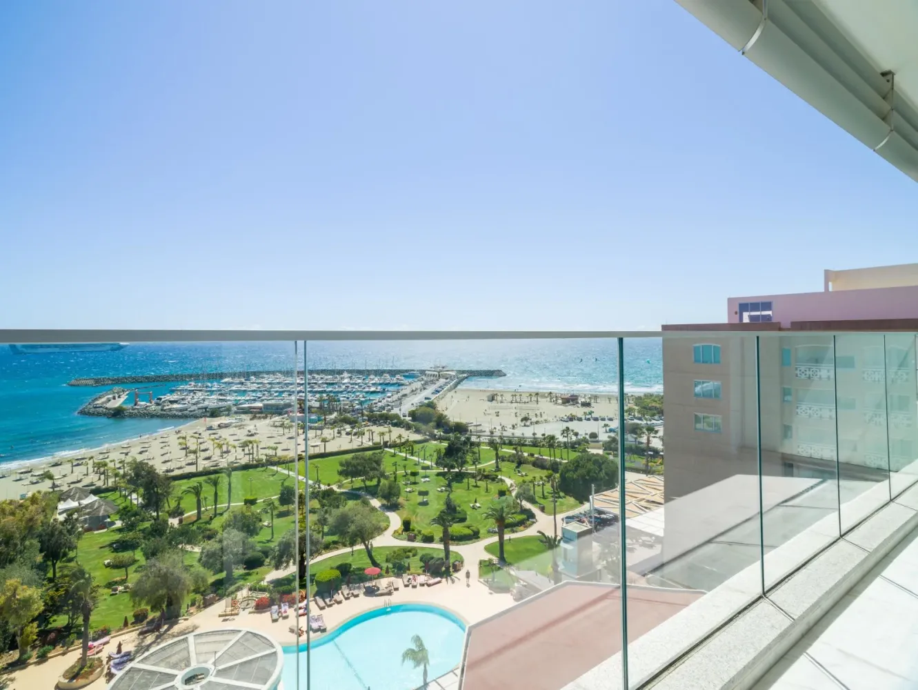 2 bedrooms Apartment in Agios Tychonas, Cyprus No. 3789