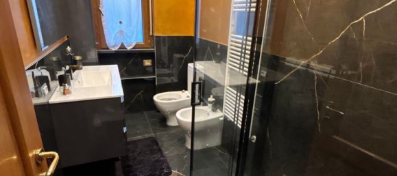 4 rooms Apartment in Alessandria, Italy No. 157574 12