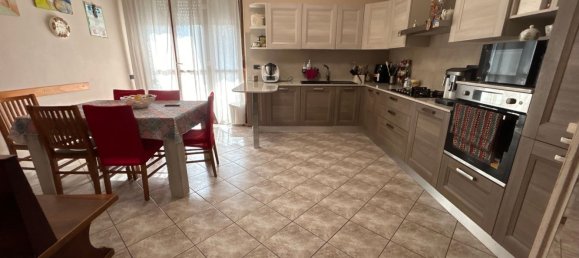 4 rooms Apartment in Alessandria, Italy No. 157574 6