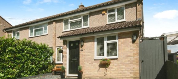 3 bedrooms House in Maidstone, United Kingdom No. 10657 4