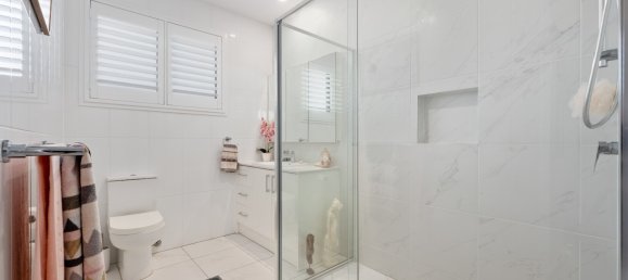 3 bedrooms House in Bongaree, Australia No. 15 12