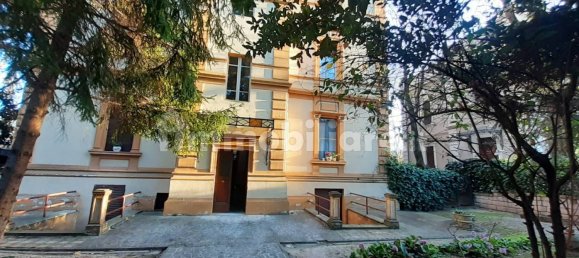 2 bedrooms Apartment in Foligno, Italy No. 1852 4