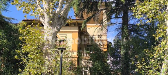 2 bedrooms Apartment in Foligno, Italy No. 1852 6