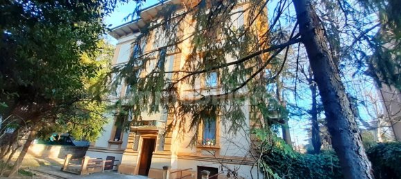 2 bedrooms Apartment in Foligno, Italy No. 1852 12