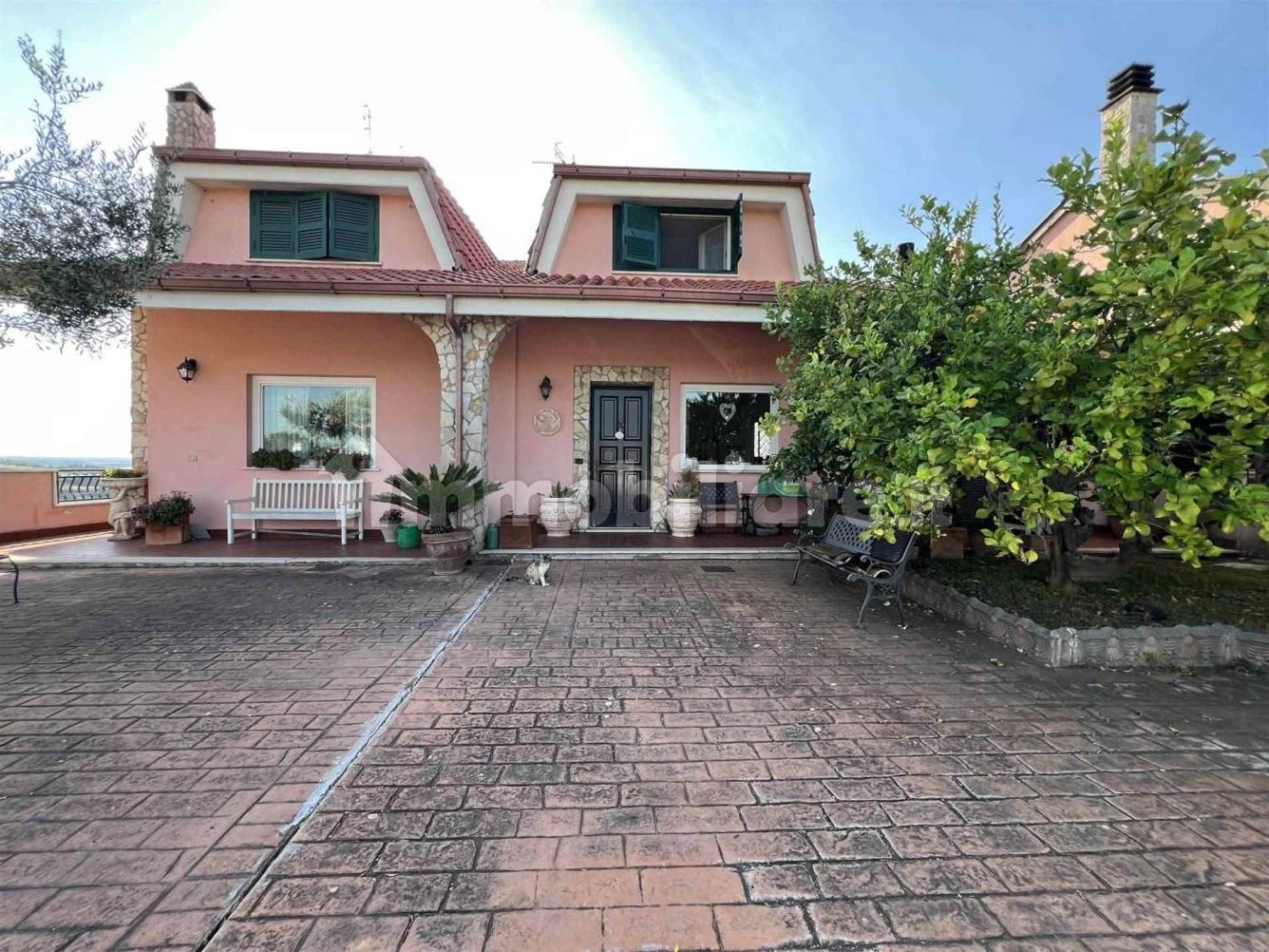 5 bedrooms Villa in Monterotondo, Italy No. 304870