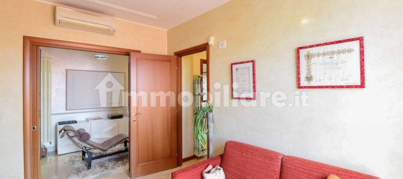 Квартира с 3 спальнями в Сереньо, Италия № 352049 23