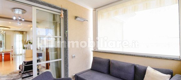 Квартира с 3 спальнями в Сереньо, Италия № 352049 26