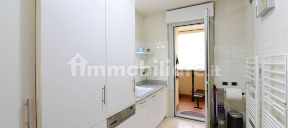 Квартира с 3 спальнями в Сереньо, Италия № 352049 46