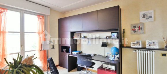 Квартира с 3 спальнями в Сереньо, Италия № 352049 25